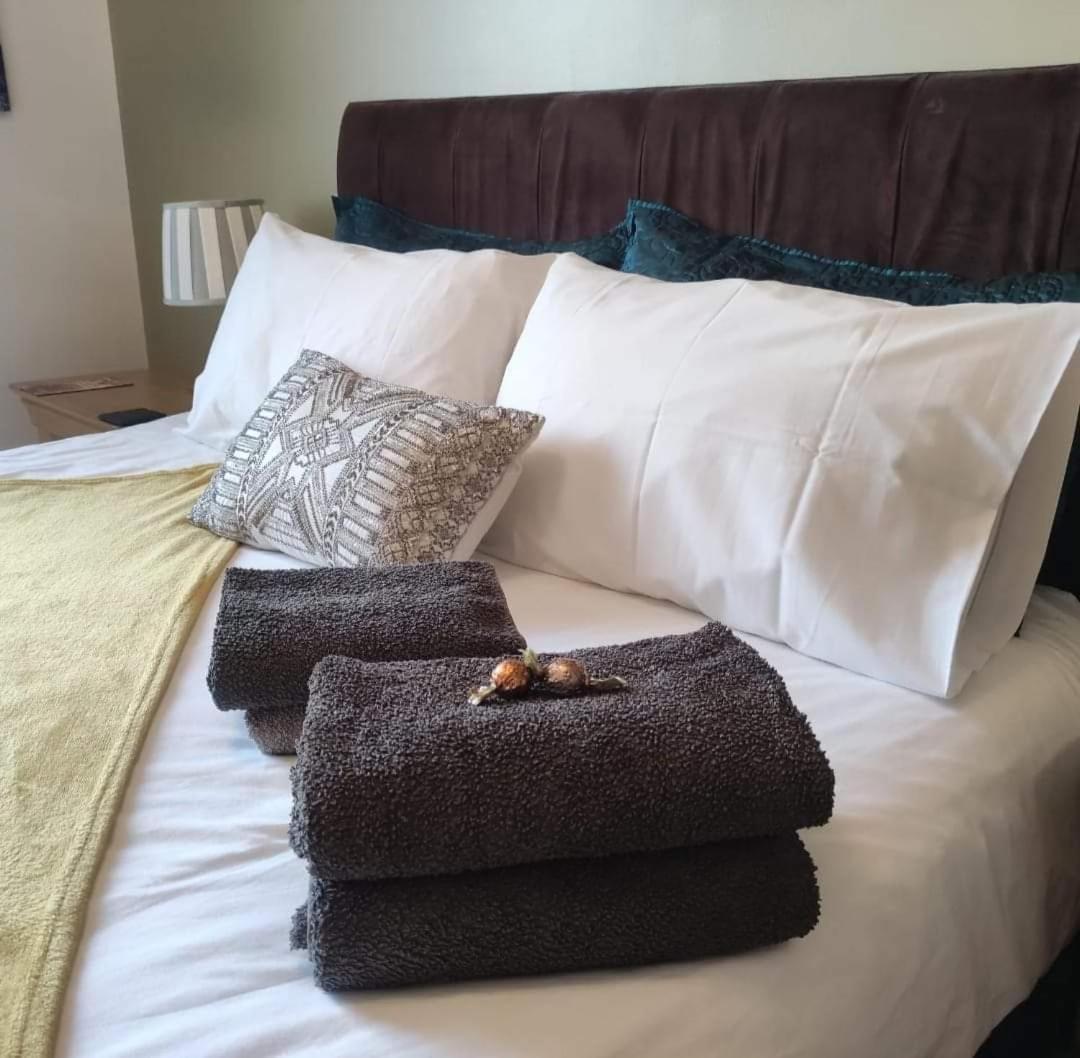 Lovely 1 Bedroom Apartment Πλίμουθ Εξωτερικό φωτογραφία